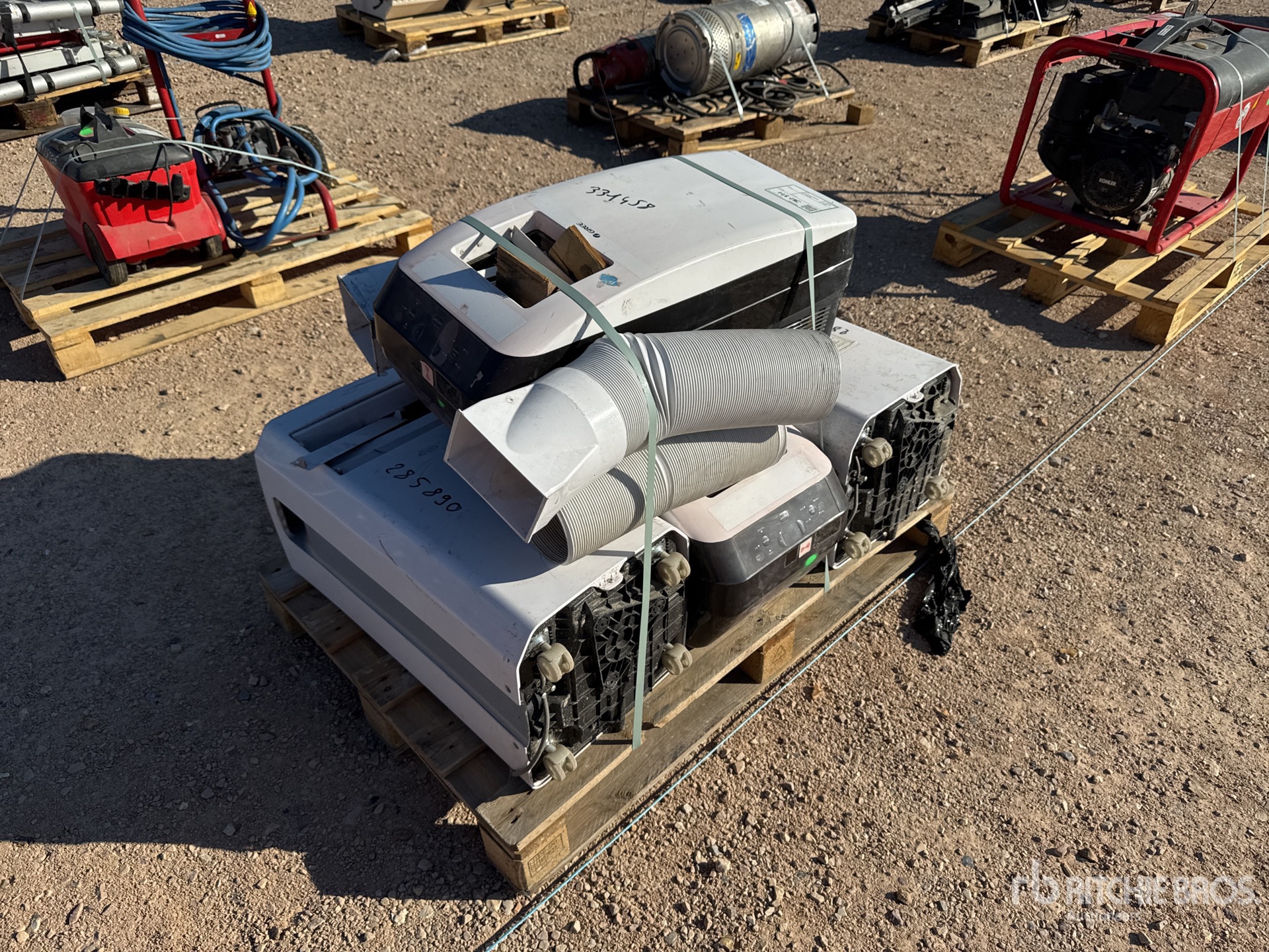 Qte De Materiel De Location Qty Of Rental Equipment