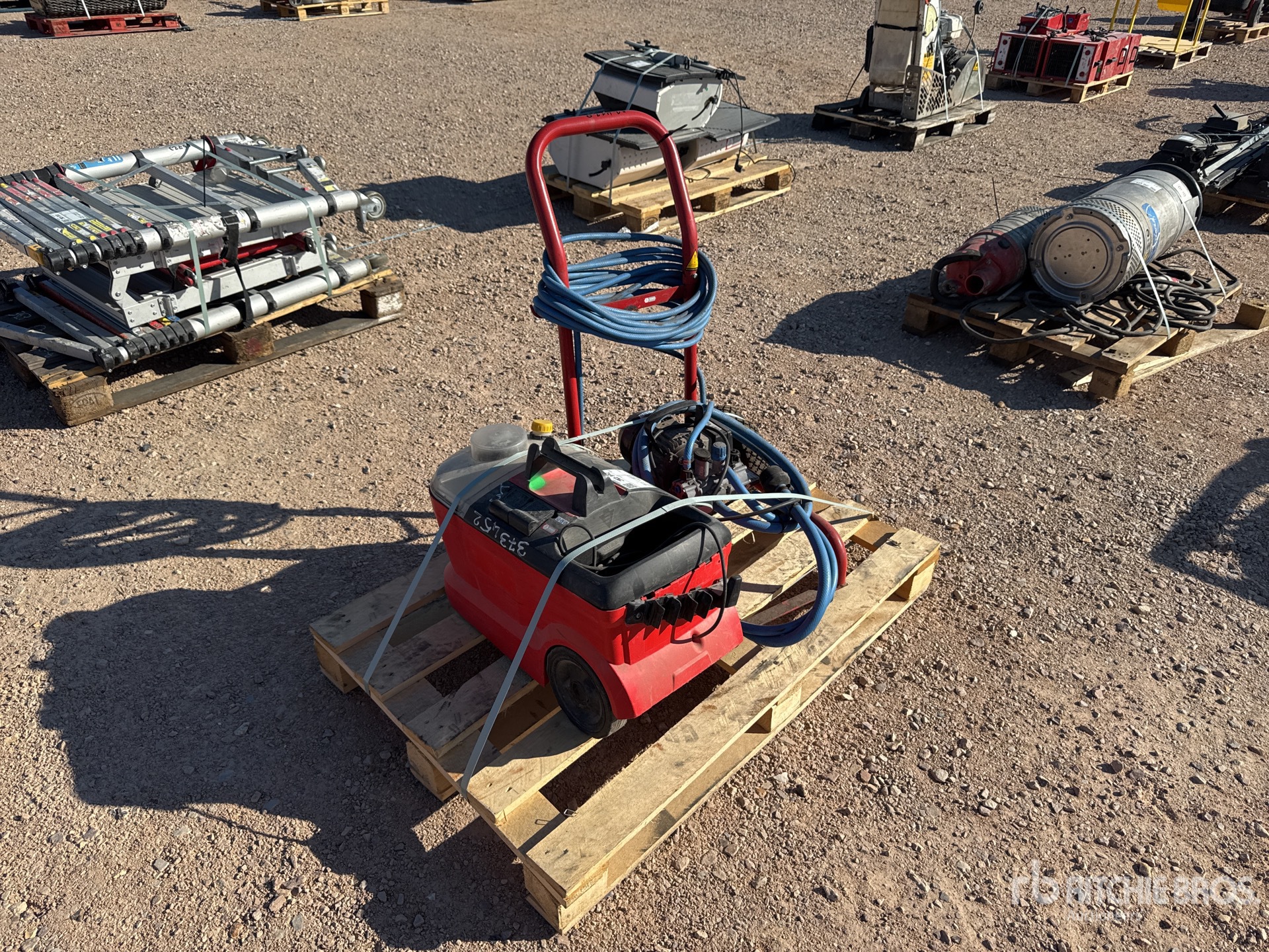 Qte De Materiel De Location Qty Of Rental Equipment