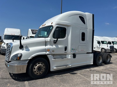 2017 Freightliner Cascadia 125 6x4 Tracteur Routier Couchette
