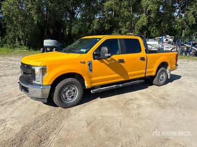 2019 Ford F-250 XL 4x2 Crew Cab Pickup