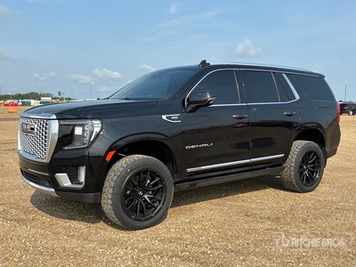2022 GMC Yukon Denali 4WD SUV