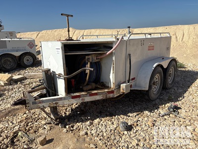 2011 LDJ ADT750 DEF T/A Remolque para combustible/lubricante