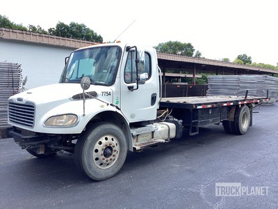 2016 Freightliner M2 106 4x2 Pritsche-Lkw
