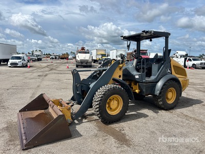 2018 John Deere 204L Ładowarka kołowa