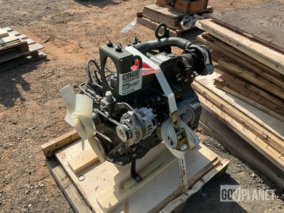 Yanmar 4TNV84T-DFM Turbo Diesel Engine