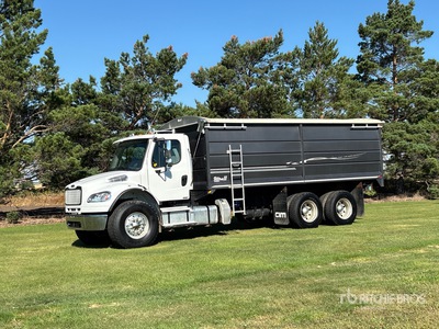 2015 Freightliner M2106 6x4 Grain Truck