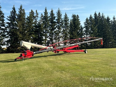 2020 AGI X13-84 13 in x 84 ft Telescopic Swing Grain Auger