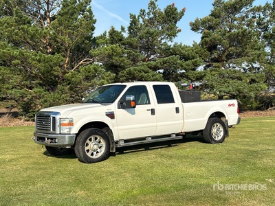 2009 Ford F-350 Lariat 4x4 Crew Cab Pickup
