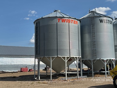 Twister +/- 4500 bu 5 Ring Hopper Grain Bin