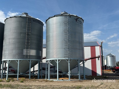 Viterra +/- 4920 bu 5 Ring Hopper Grain Bin