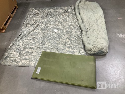 (40) Sleeping Bags, (13) Poncho Liners & (31) Self-Inflating Sleeping Mats
