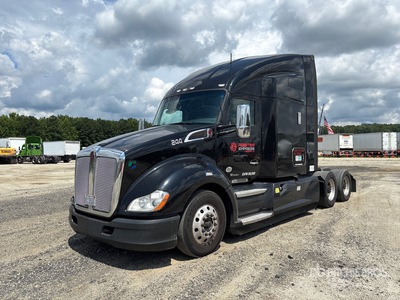 2020 Kenworth T680 6x4 T/A Sleeper Truck Tractor