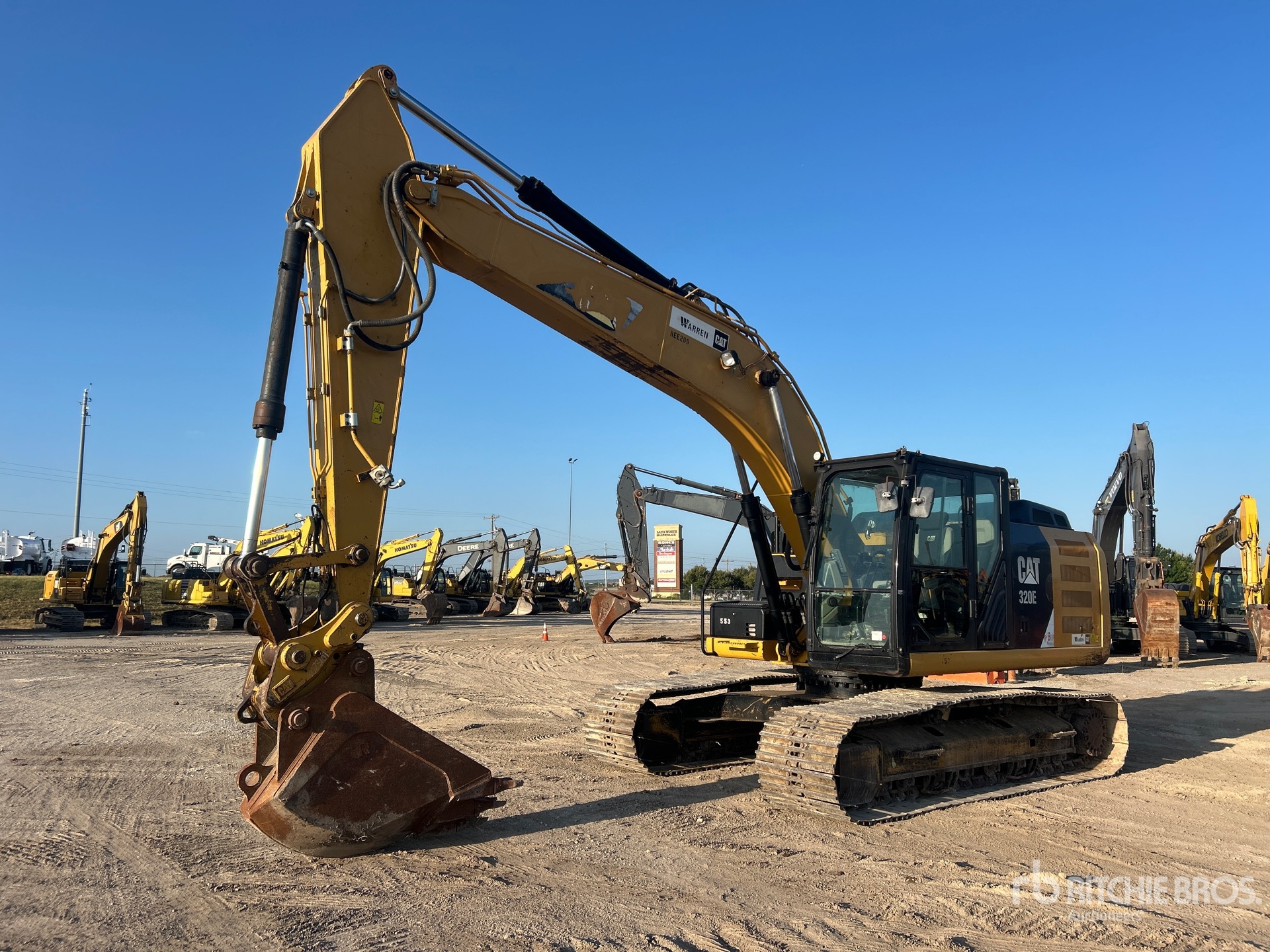 2013 Cat 320E L Tracked Excavator