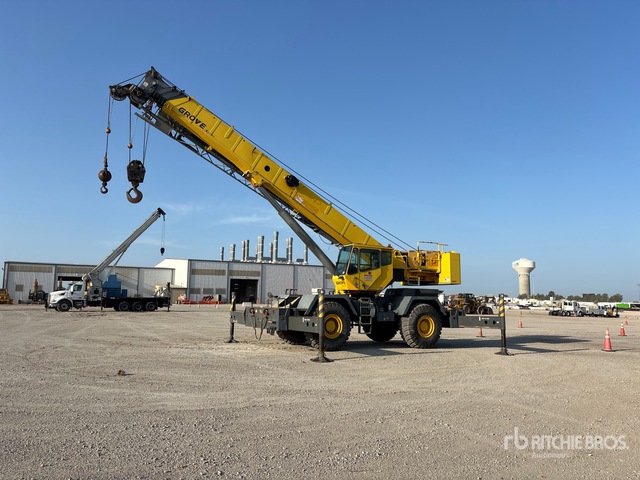 2013 Grove RT600E 45 ton 4x4x4 Rough Terrain Crane