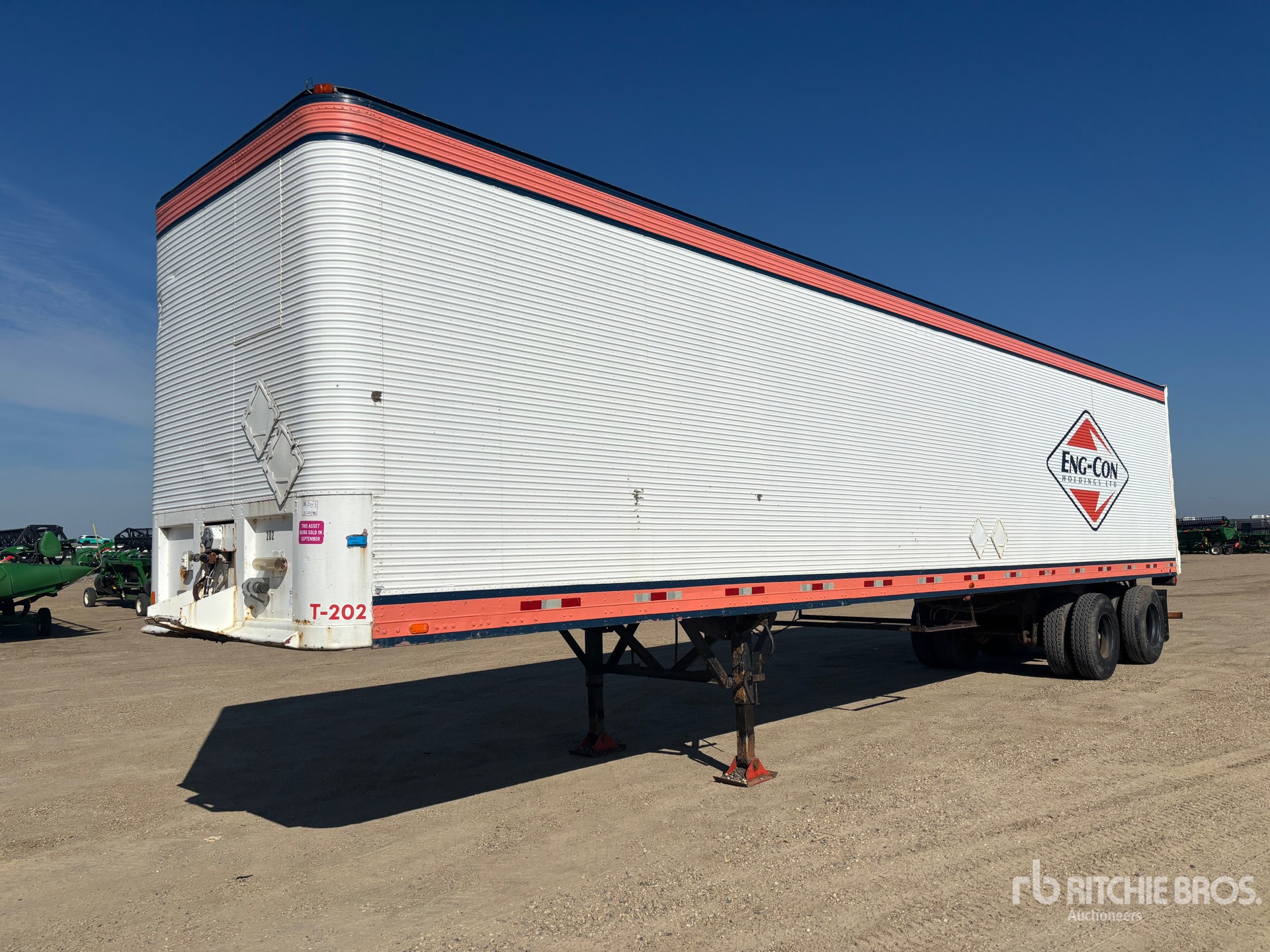 1981 Fruehauf 45 ft x 102 in T/A Storage Van Trailer
