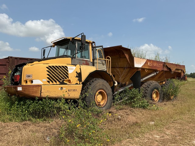 2005 Volvo A35D Articulated Dump Truck (Inoperable)