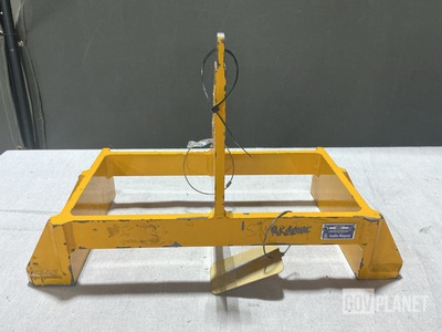 Rolls-Royce S3S18424000 Hoisting Beam Assembly