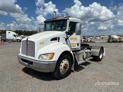 2009 Kenworth T370 4x2 Ciągnik siodłowy z kabiną dzienną S/A
