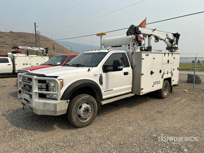 2017 Ford F-550 4x4 Service Truck
