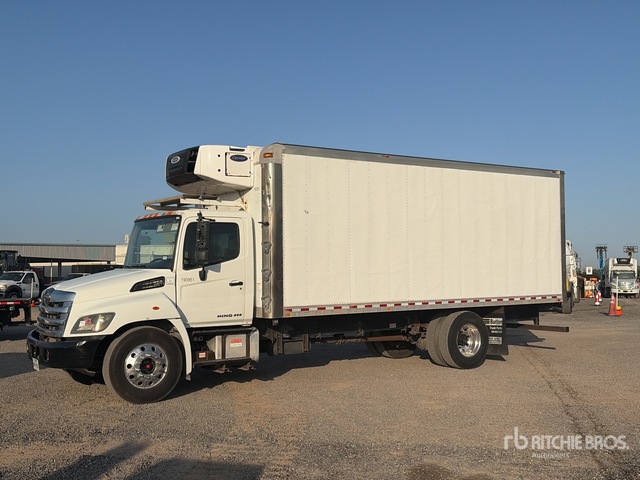 2018 Hino 338 4x2 Refrigerated Truck