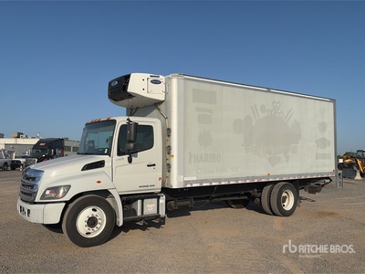 2016 Hino 338 4x2 Kühlfahrzeuge