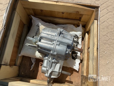 Deere AM881316 Hydraulic Transmission