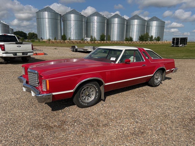 1977 Ford Thunderbird Classic Car
