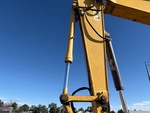 Hydraulics with Bucket Cylinder