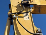 Hydraulics with Auxiliary Hydraulic Plumbing
