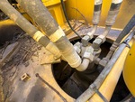 Hydraulics with Hydraulic Center Swivel