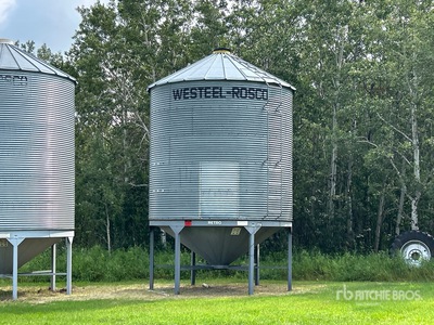 Westeel  Rosco +/- 1800 bu 5 Ring Hopper Grain Bin