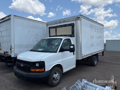 2016 Chevrolet Express 3500 4x2 Furgoneta caja cerrada (Inoperable)