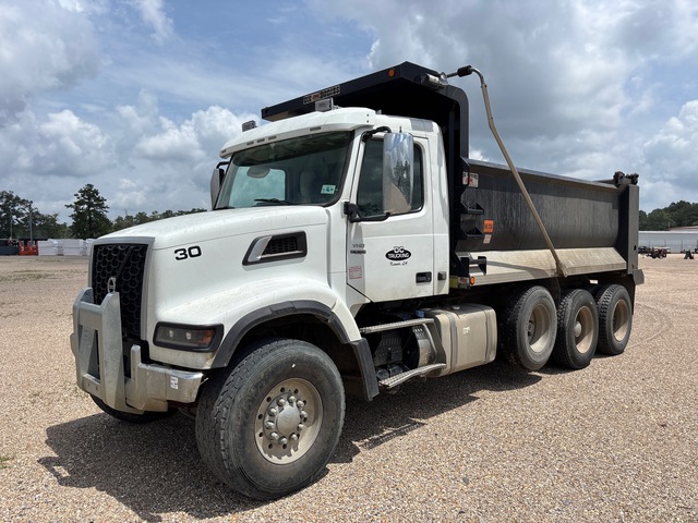 2023 Volvo VHD 8x4 Tri/A Dump Truck