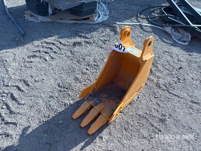 2026 GIYI GY-BK 12 in Digging Excavator Bucket