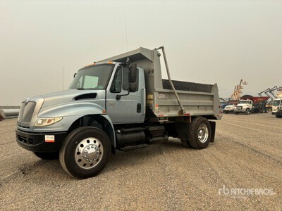 2005 International 4400 4x2 Wywrotka S/A
