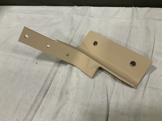(12) BAE Systems 12538608 Mounting Brackets
