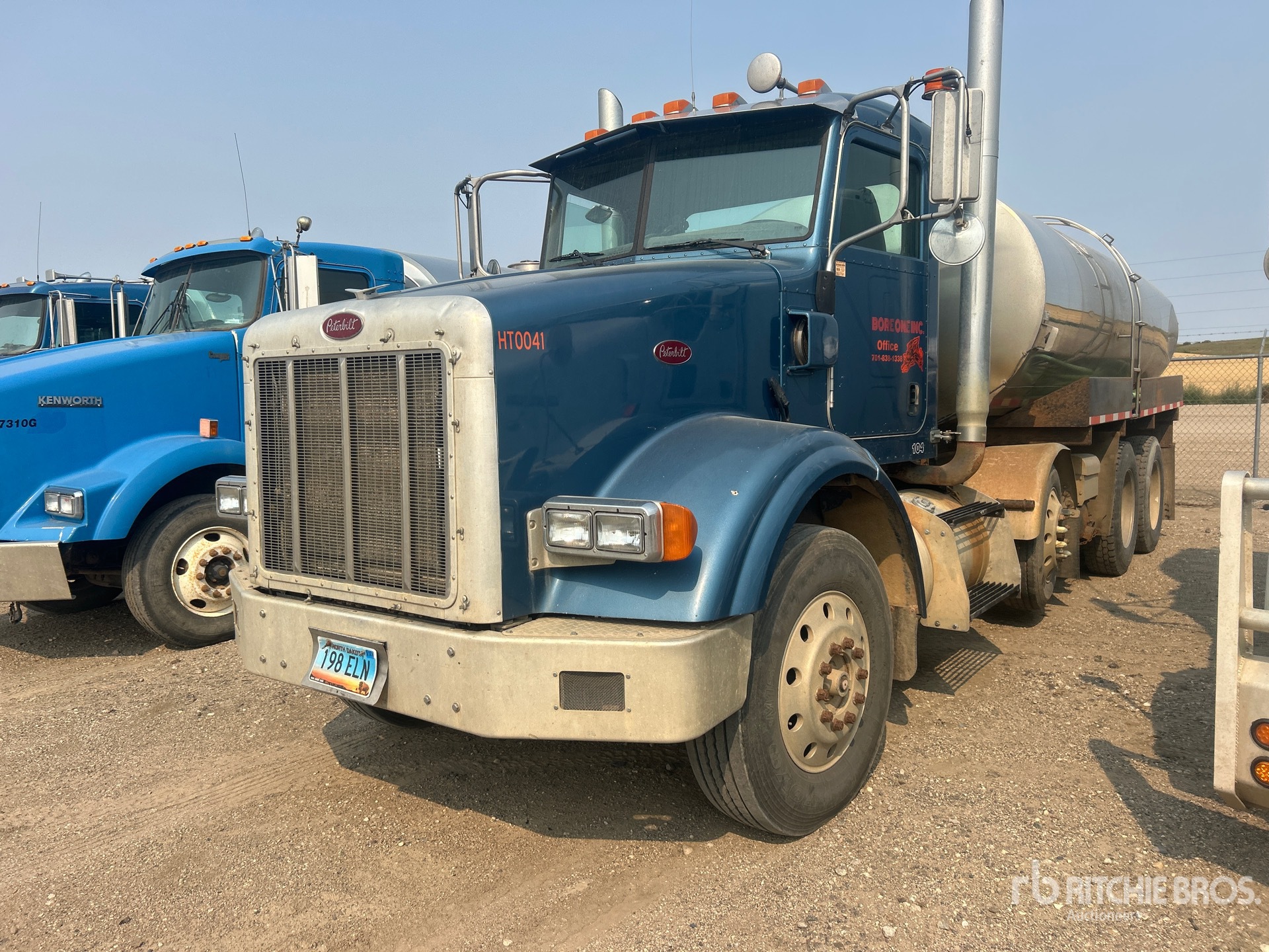2005 Peterbilt 378 Water Truck
