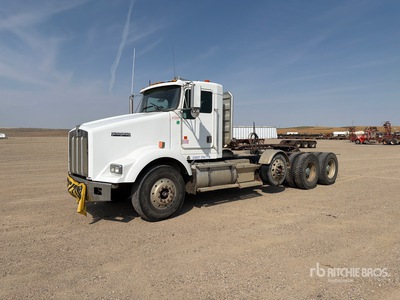 1998 Kenworth T800B 8x4 Cabina per trattore stradale 3 assi