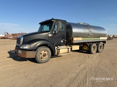 2001 Freightliner Columbia 3500 gal 6x4 Tanker Truck