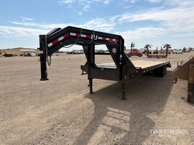 2019 PJ Trailers 32 ft T/A Gooseneck Plant Trailer