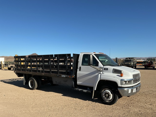 2006 Chevrolet C5500 Flatbed Truck