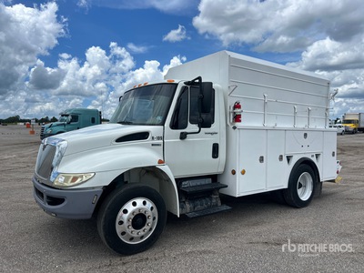 2011 International 4300 4x2 Utility Truck