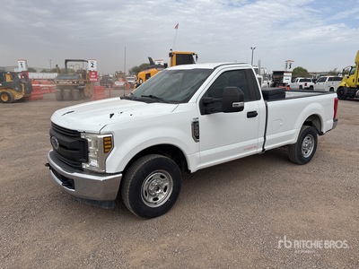 2019 Ford F-250 XL 4x2 Pickup