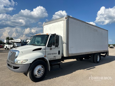 2012 International 4300 4x2 Van Truck