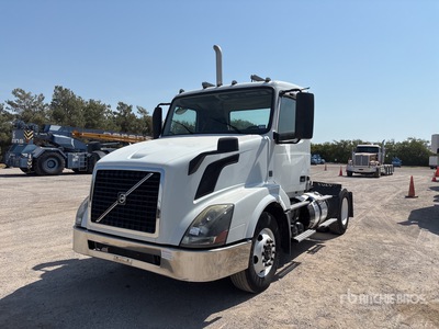 2016 Volvo VNL 4x2 S/A Day Cab Truck Tractor