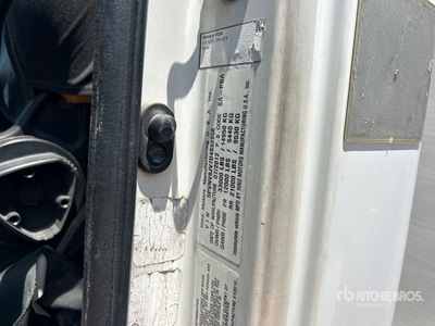 2013 Hino 338 Mobile Shredding Truck
