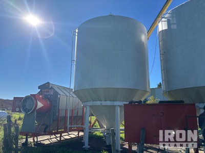 Friesen +/- 40 t 2 Ring Hopper Grain Bin