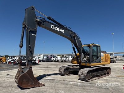 2015 John Deere 210G XL Koparka gąsienicowa