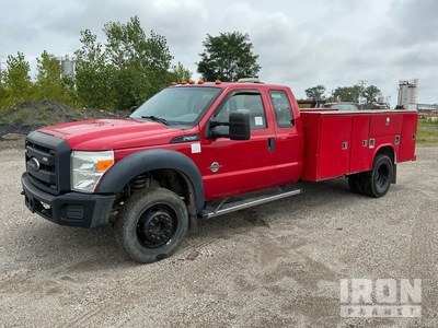 2015 Ford F-550 XL 4x2 Extended Cab ユーティリティトラック