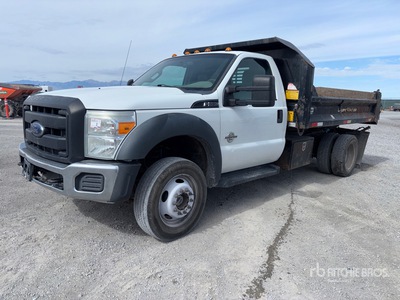 2016 Ford F-550 4x4 Dump Truck